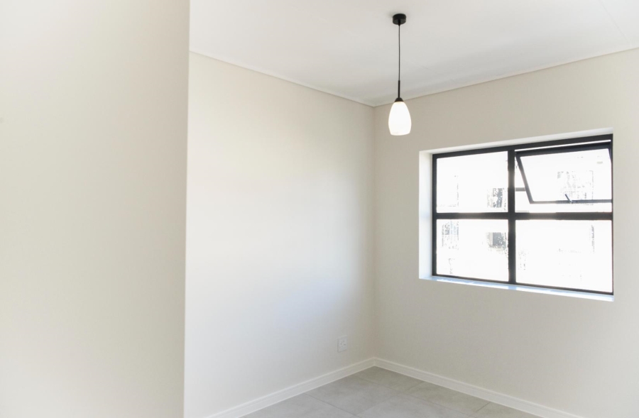 To Let 2 Bedroom Property for Rent in Sandown Western Cape